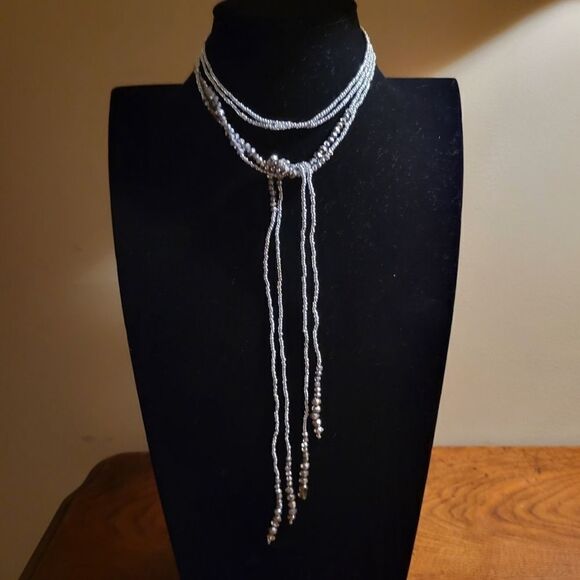 NWOT Glittery Lariat - Picture 2 of 5